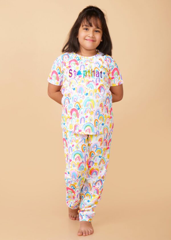 Girls Printed Tshirt And Joggers Clothing Set