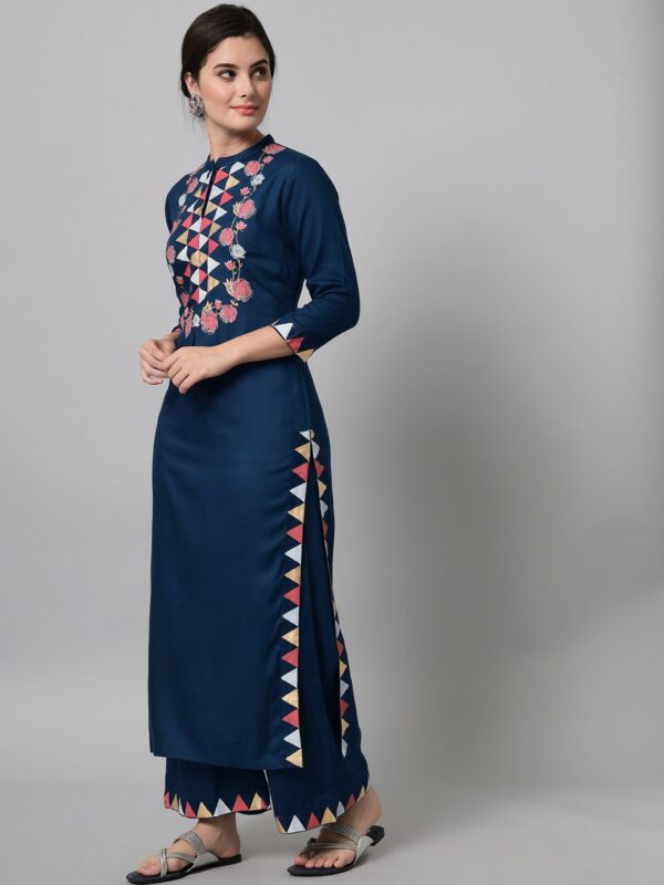 Glorious Kurta & Plazzo Set For Women - Image 2