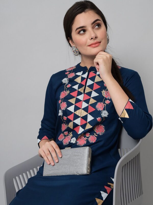 Glorious Kurta & Plazzo Set For Women - Image 6
